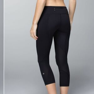 Lululemon Run: Inspire Crop II Black Size 2